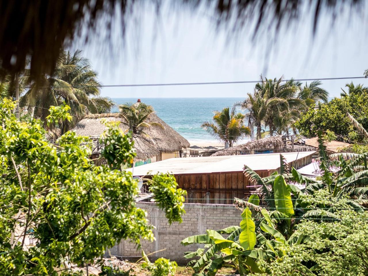 Ostello Experiencia Surf Camp Brisas de Zicatela Esterno foto